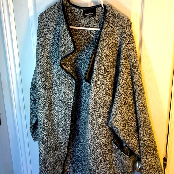 Zara Jackets & Blazers - M Zara Knit chunky cardigan